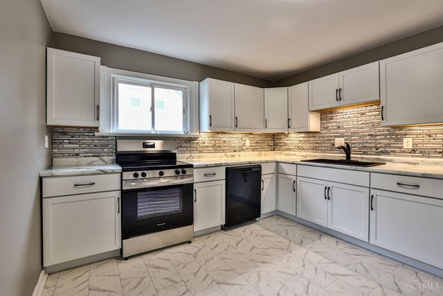 10921 Chester Road, Glendale, OH 45246