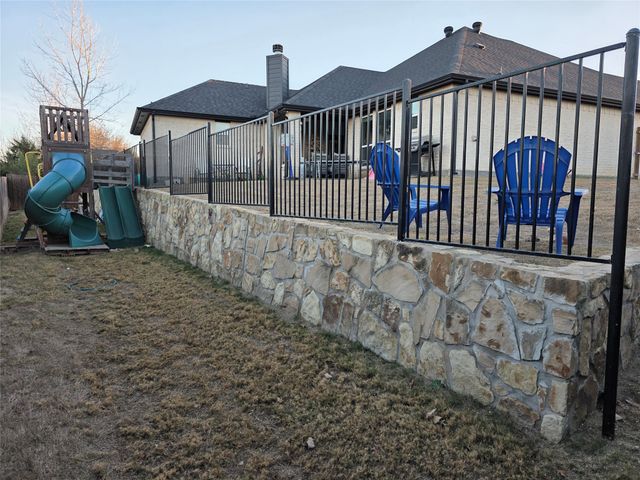 424 Paloma, Weatherford, TX 76087