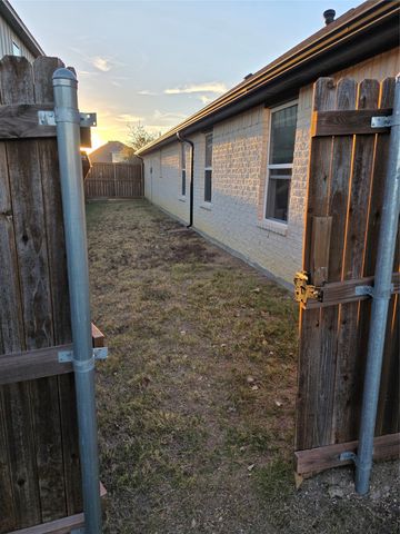 424 Paloma, Weatherford, TX 76087