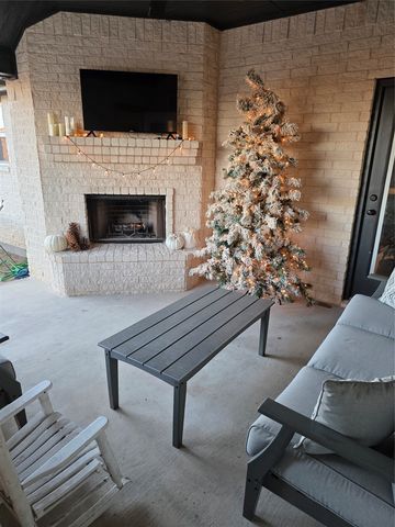 424 Paloma, Weatherford, TX 76087