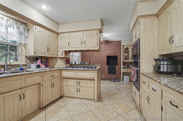 4623 S Florence Avenue, Tulsa, OK 74105