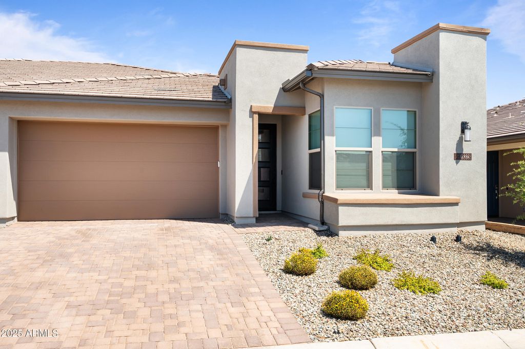 Image 3 of property listing at 18328 E Spring Valley Court, Rio Verde, AZ 85263