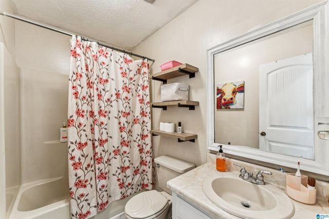 143 COUNTY ROAD 244, Cullman, AL 35057