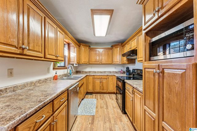 143 COUNTY ROAD 244, Cullman, AL 35057