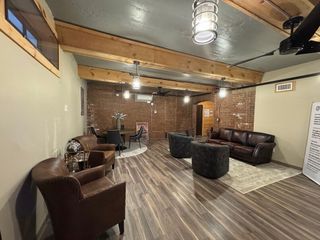 6 Main St Ext, Plymouth, MA 02360