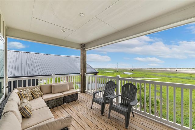 1216 Ross Ave, Port Aransas, TX 78373