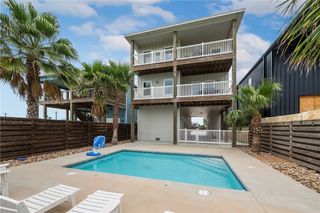 1216 Ross Ave, Port Aransas, TX 78373