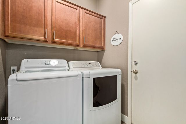 3295 E CASTANETS Drive, Gilbert, AZ 85298