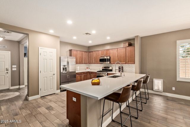 3295 E CASTANETS Drive, Gilbert, AZ 85298