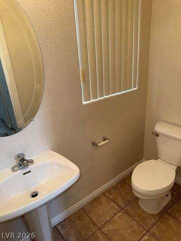 8475 Regal Hills Court, Las Vegas, NV 89117