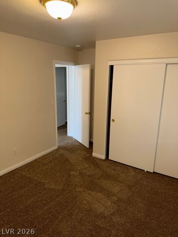 8475 Regal Hills Court, Las Vegas, NV 89117