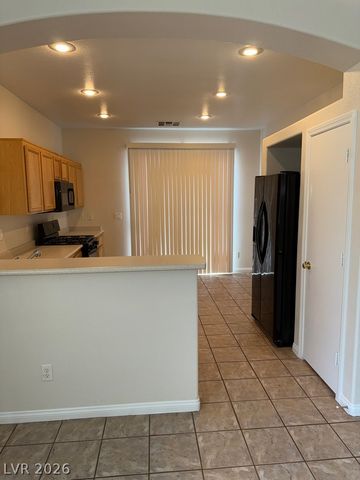 8475 Regal Hills Court, Las Vegas, NV 89117