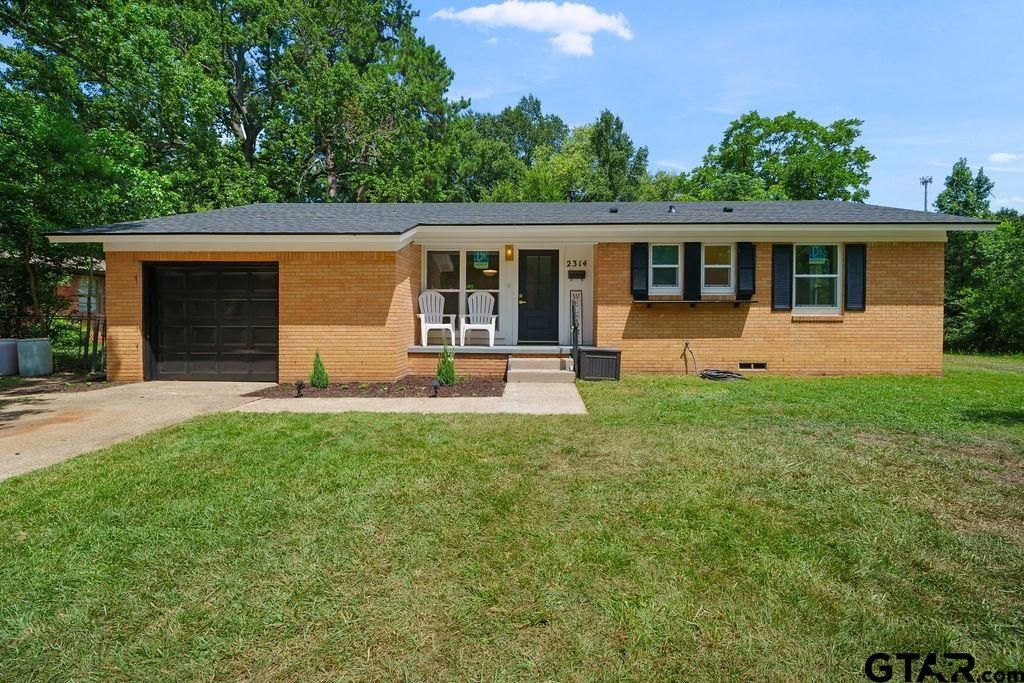 2314 Pleasant DR, Tyler, TX 75701