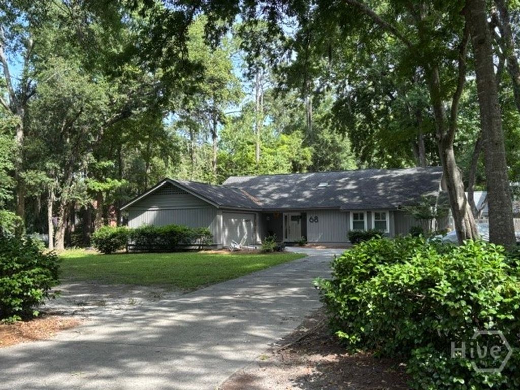 68 Old Martin Lane, Richmond Hill, GA 31324