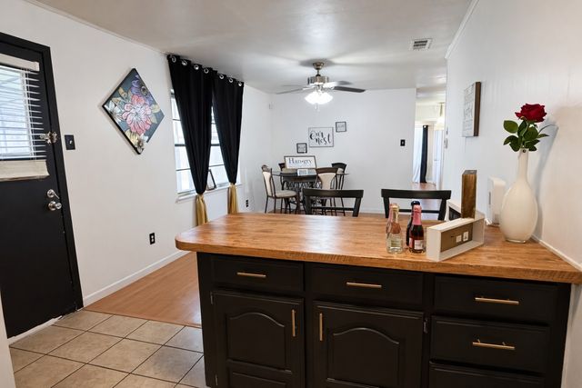 639 Yale Drive, Lancaster, TX 75134