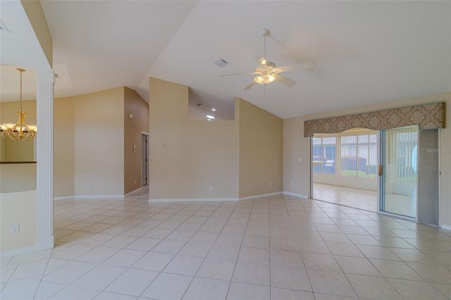 2020 NW 50TH CIRCLE, Ocala, FL 34482