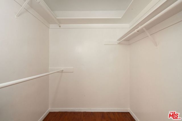 1917 11th Street 2, Santa Monica, CA 90404