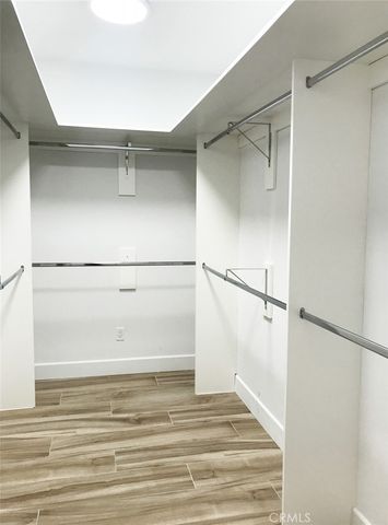 11700 Iowa Avenue 102, Los Angeles, CA 90025