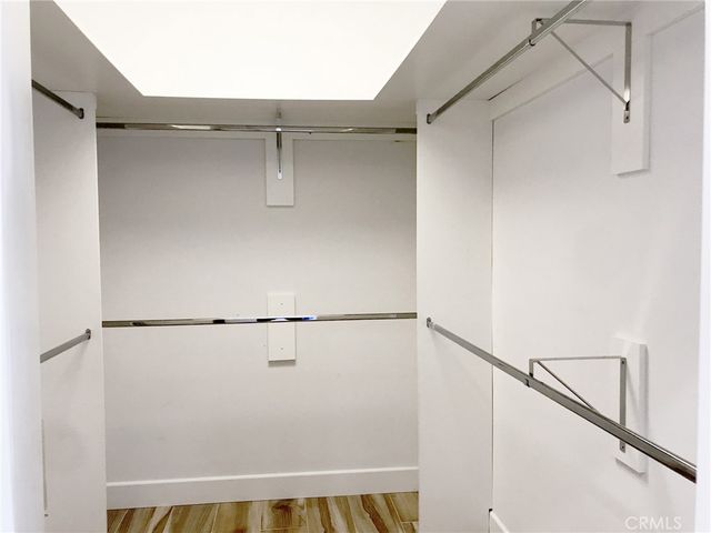 11700 Iowa Avenue 102, Los Angeles, CA 90025