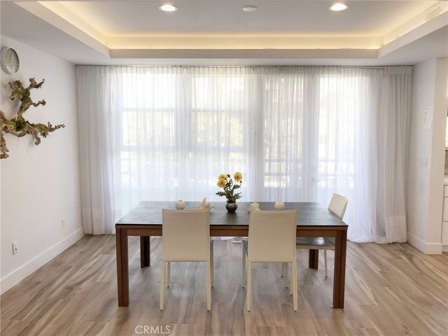 11700 Iowa Avenue 102, Los Angeles, CA 90025