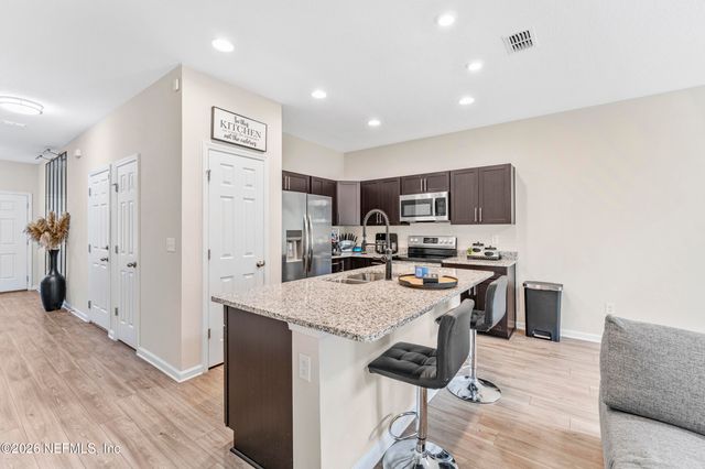 6628 TALKING TREE Court, Jacksonville, FL 32205