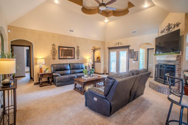 2801 NASHVILLE Avenue, Amarillo, TX 79118