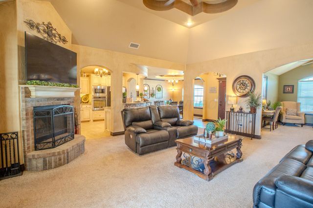 2801 NASHVILLE Avenue, Amarillo, TX 79118