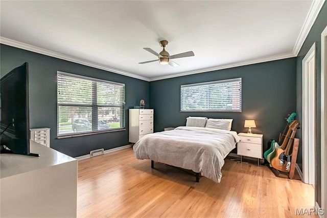 46 Grantwood Lane, Grantwood Village, MO 63123