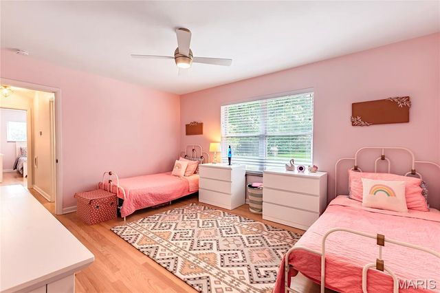 46 Grantwood Lane, Grantwood Village, MO 63123