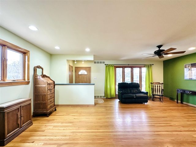 23213 Greencrest Street, Saint Clair Shores, MI 48080