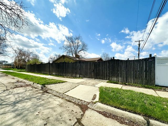 23213 Greencrest Street, Saint Clair Shores, MI 48080