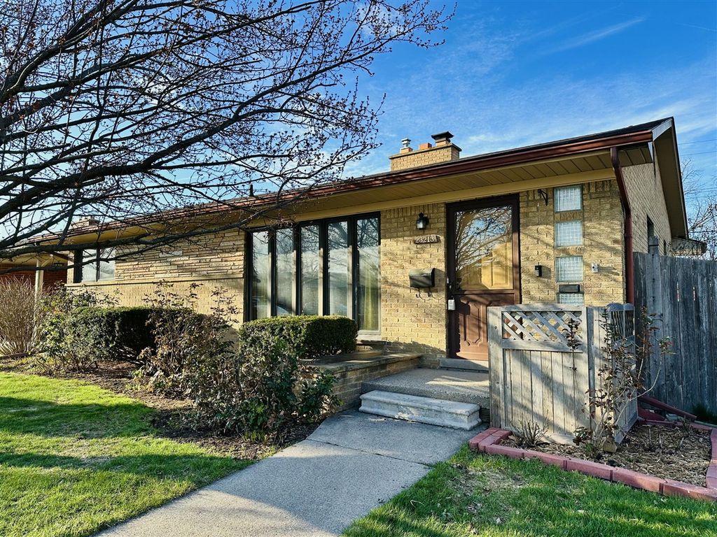 23213 Greencrest Street, Saint Clair Shores, MI 48080