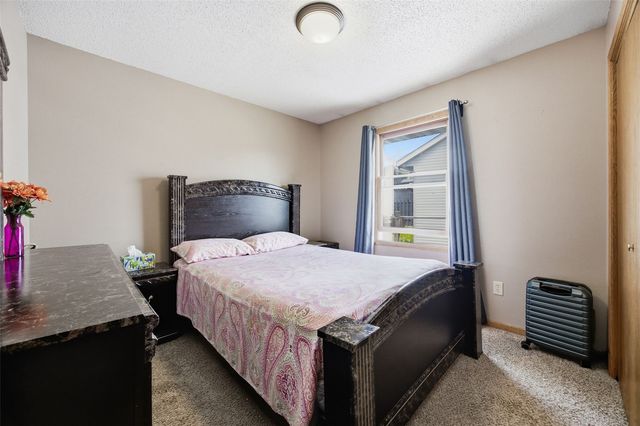 2152 10th Street, Coralville, IA 52241