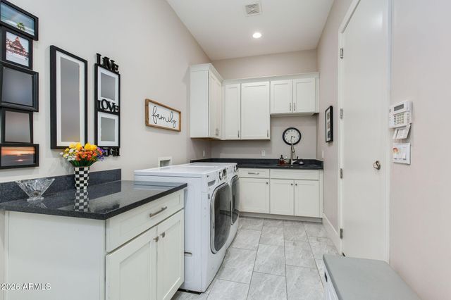 5039 N 35TH Street, Phoenix, AZ 85018