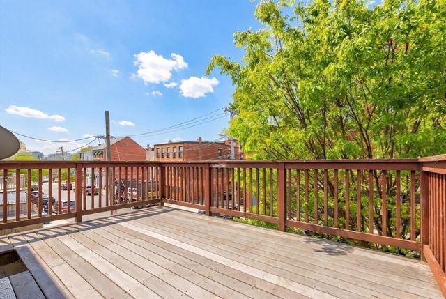 117 Winnisimmet St, Chelsea, MA 02150