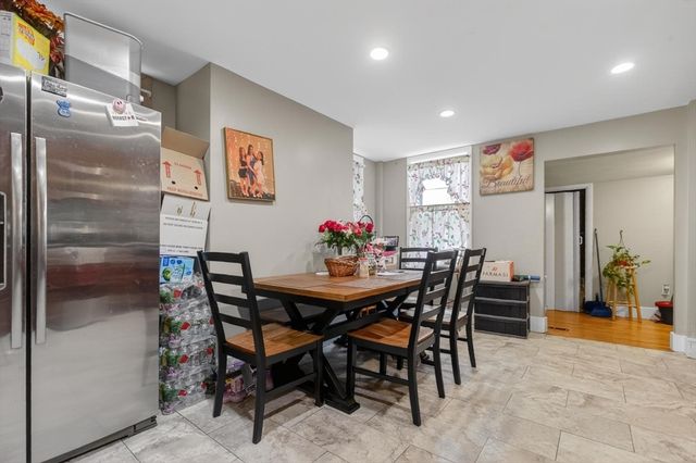 117 Winnisimmet St, Chelsea, MA 02150