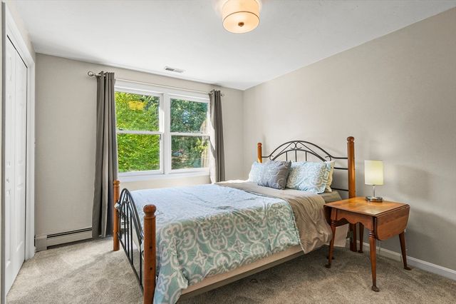 45 Stoney Hill Rd, Shrewsbury, MA 01545