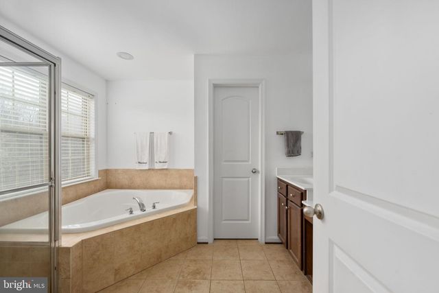 10522 ASPEN HIGHLANDS DR, Spotsylvania, VA 22553