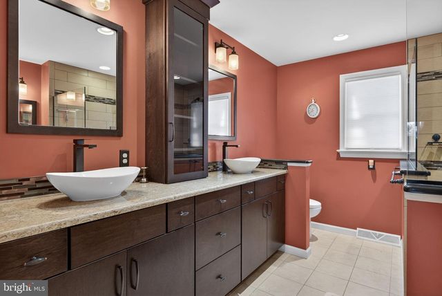 28 SHYBROOK CT, Elizabethtown, PA 17022