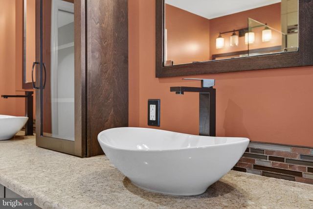 28 SHYBROOK CT, Elizabethtown, PA 17022