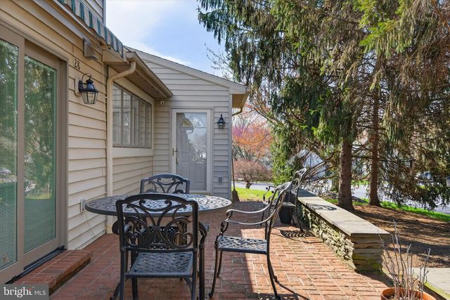 28 SHYBROOK CT, Elizabethtown, PA 17022