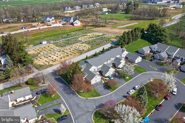 28 SHYBROOK CT, Elizabethtown, PA 17022
