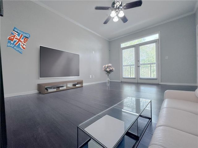 4244 River Green NW Drive 111, Atlanta, GA 30327