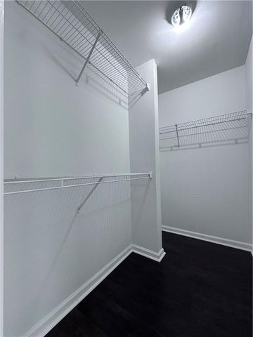 4244 River Green NW Drive 111, Atlanta, GA 30327