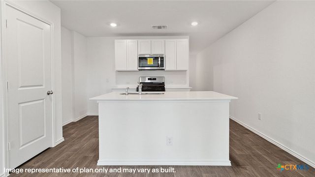 1039 BOLD RUN, Seguin, TX 78155