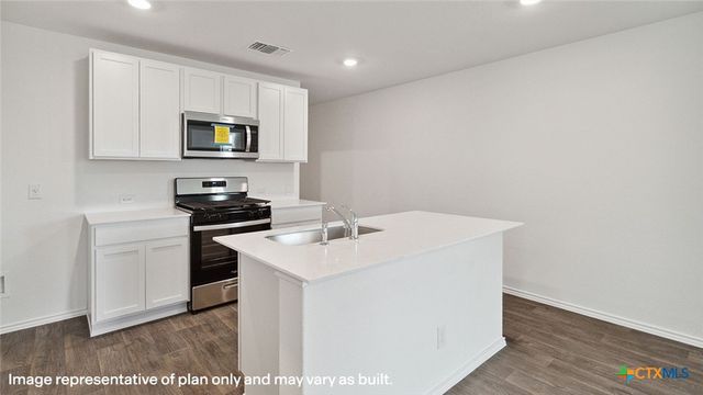 1039 BOLD RUN, Seguin, TX 78155
