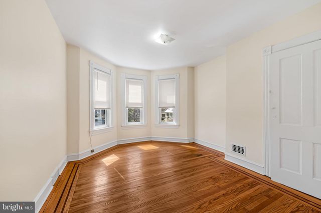 304 W COLD SPRING LN, Baltimore, MD 21210