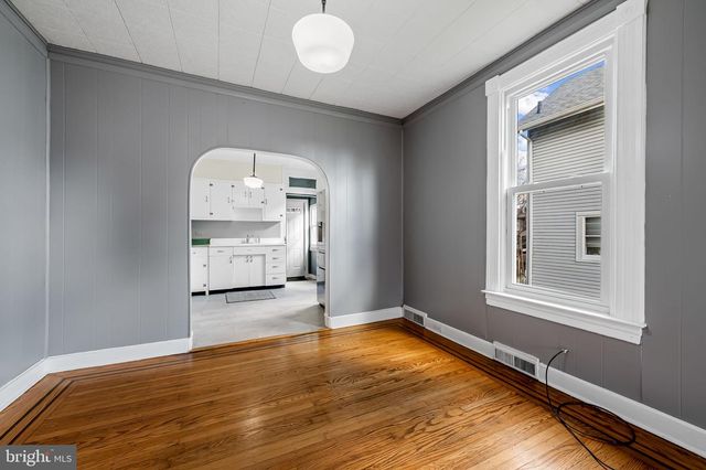 304 W COLD SPRING LN, Baltimore, MD 21210