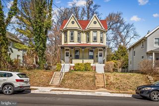 304 W COLD SPRING LN, Baltimore, MD 21210