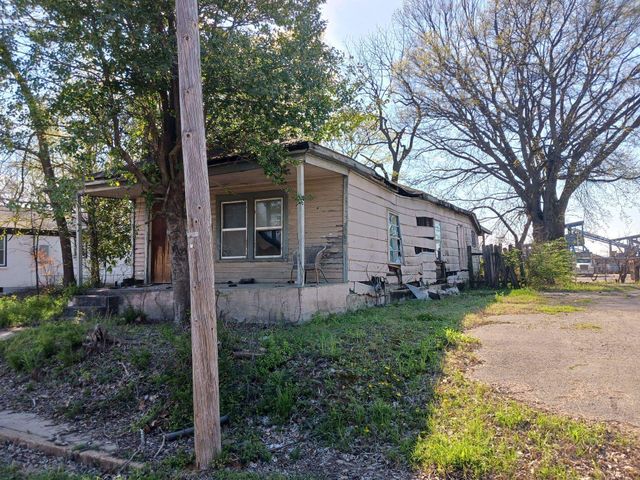 1327 NICHOLAS ST, Memphis, TN 38107